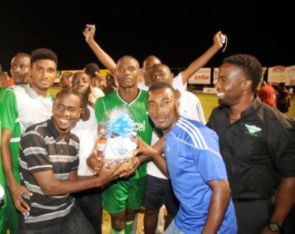 Valencia Haitiano, equipo que clasificó a la Liga de Campeones 2013-2014 en la Copa de Campeones 2013 (Foto: Bahamas Weekly)