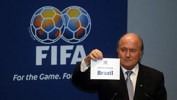 Autoridades suizas investigan a Sepp Blatter