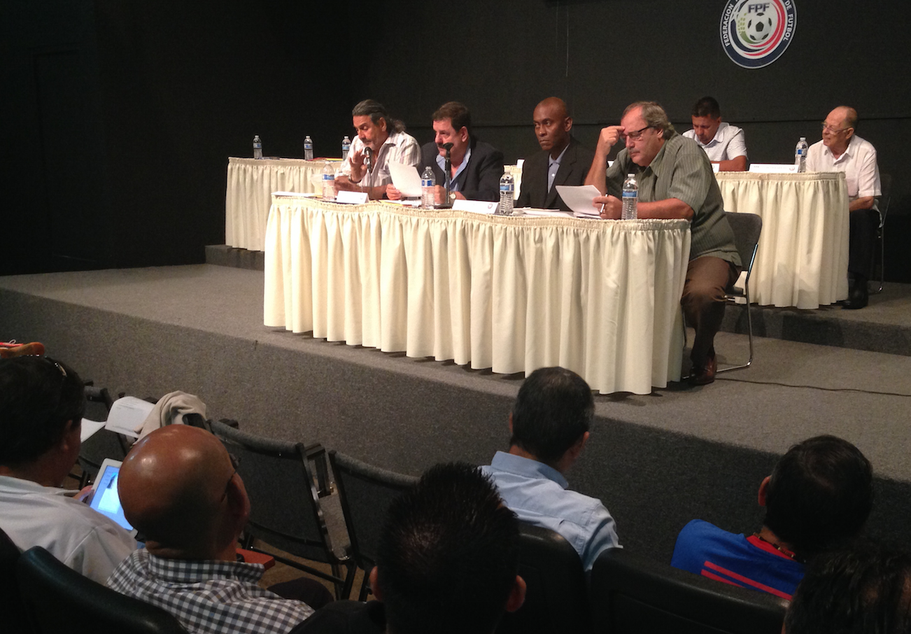 Explota controversia por impugnación de Eugenio Díaz