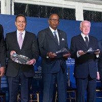 wpid-feat_presidents-award-medium-res-dav_7902.jpg