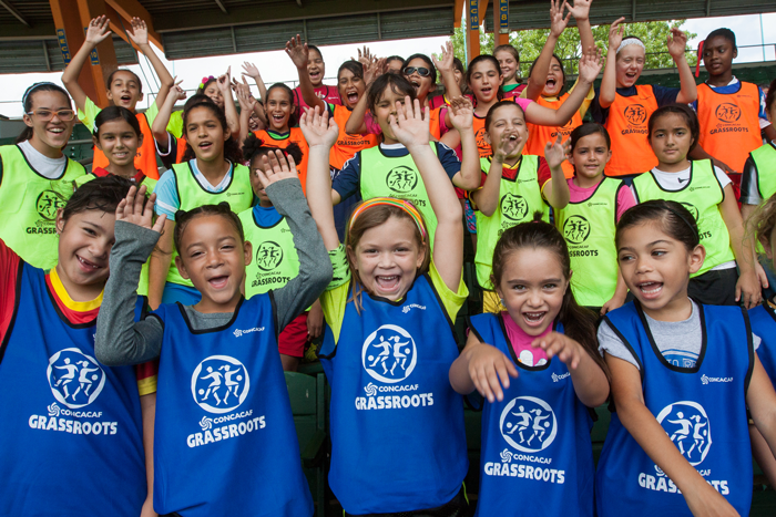 Puerto Rico participa en dia internacional del fútbol femenino