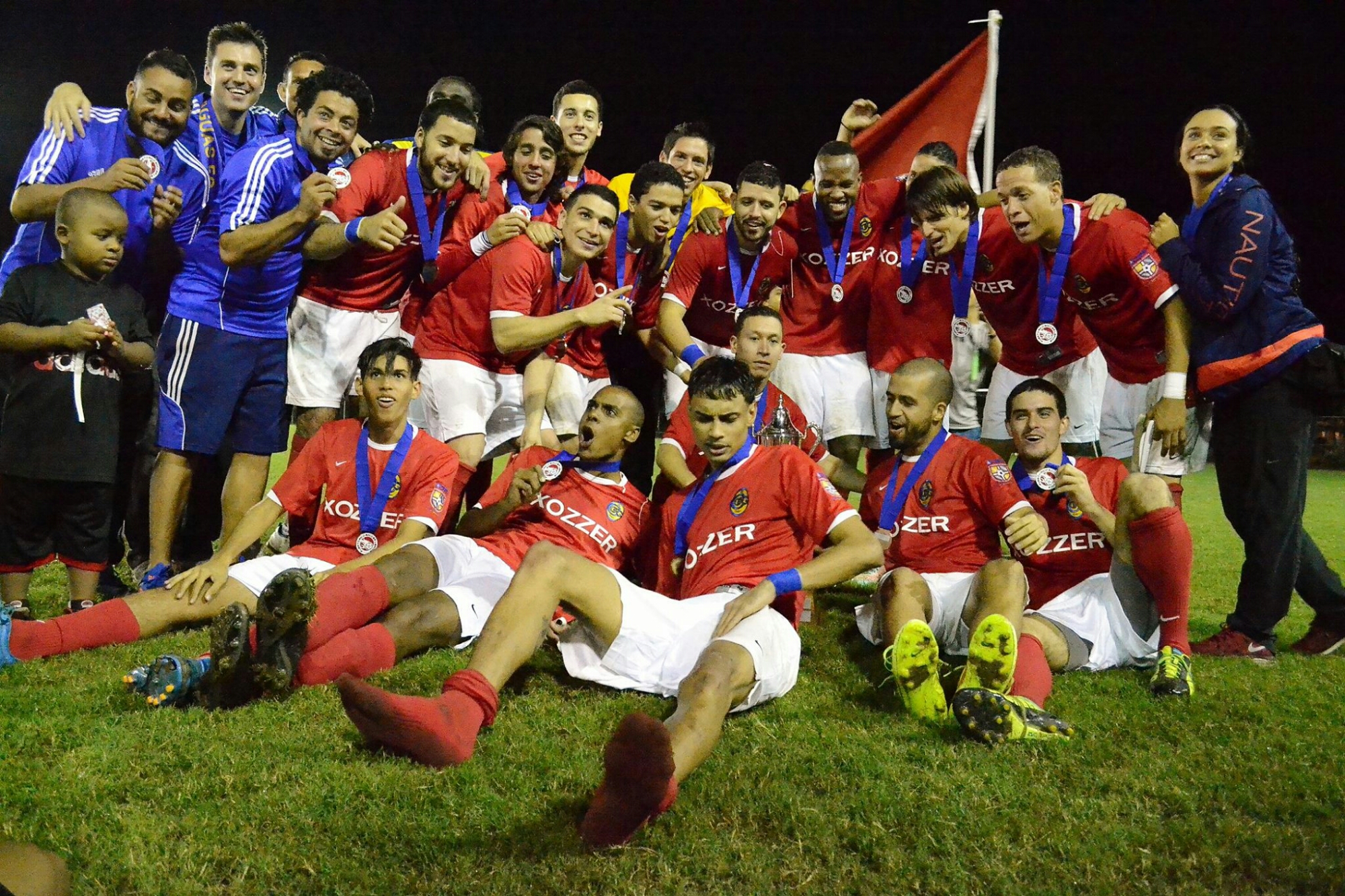 Hasta luego Criollos