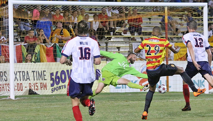 Fort Lauderdale Goleo A Indy Con Tres Goles De Stefano Pinho Durante NASL Jornada 9 Del Sábado