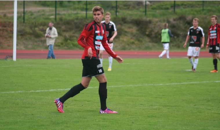 Alex Oikkonen fichado por el Metropolitan FA como refuerzo