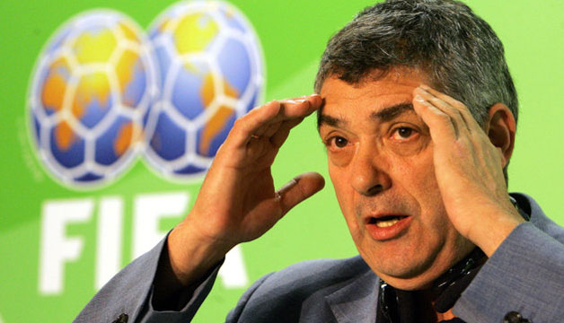 Siguen investigando allegados de Labrador en la FIFA