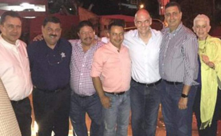 Labrador en campaña por Panamá