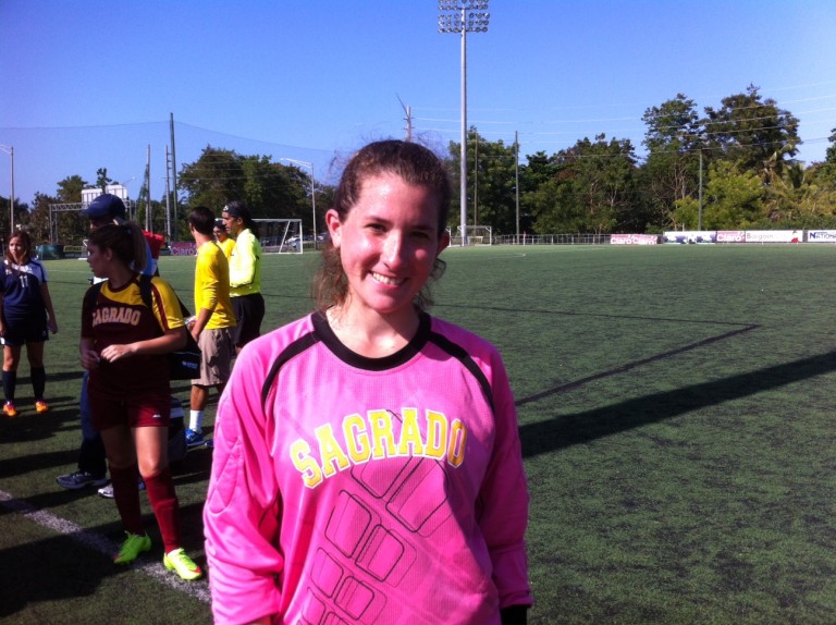 Paola García: del balonmano al fútbol