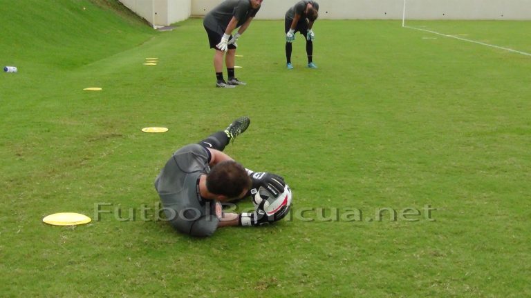 Comité Organizador de los Premios presenta a los nominados a portero del año