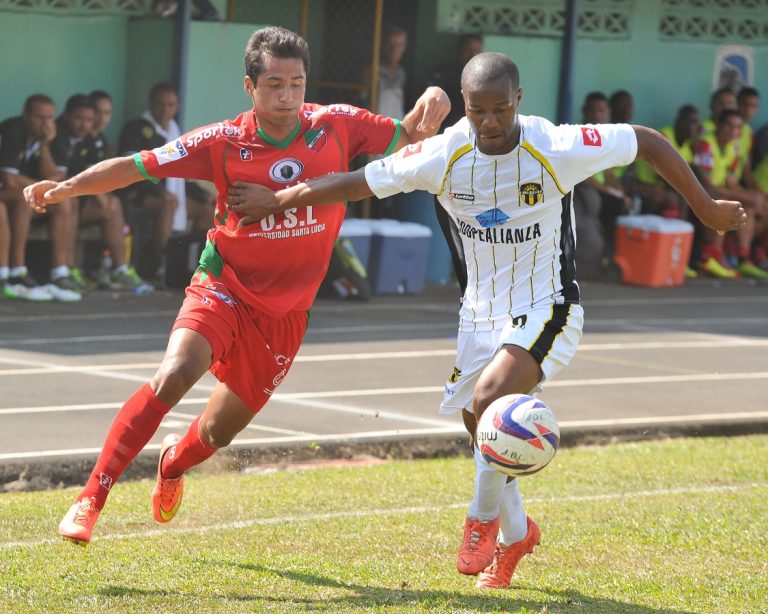 EL PUERTO RICO FC FICHA A RUDY DAWSON