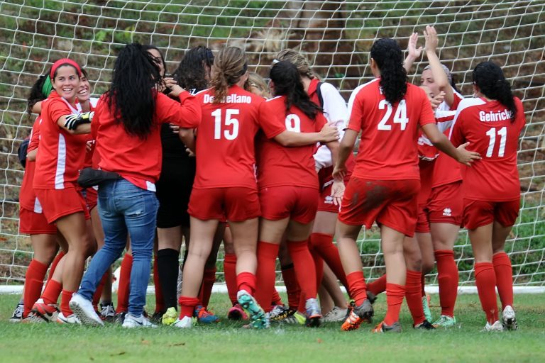 Duelo en el fútbol femenino entre Jerezanas y Tigresas
