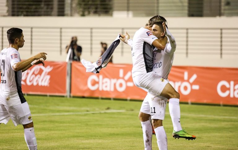 PRFC GOLEA A EDMONTON PARA LLEVARSE PRIMERA VICTORIA