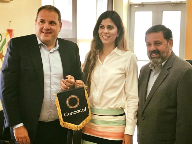 Eric Labrador defiende gestión federativa a favor del fútbol femenino