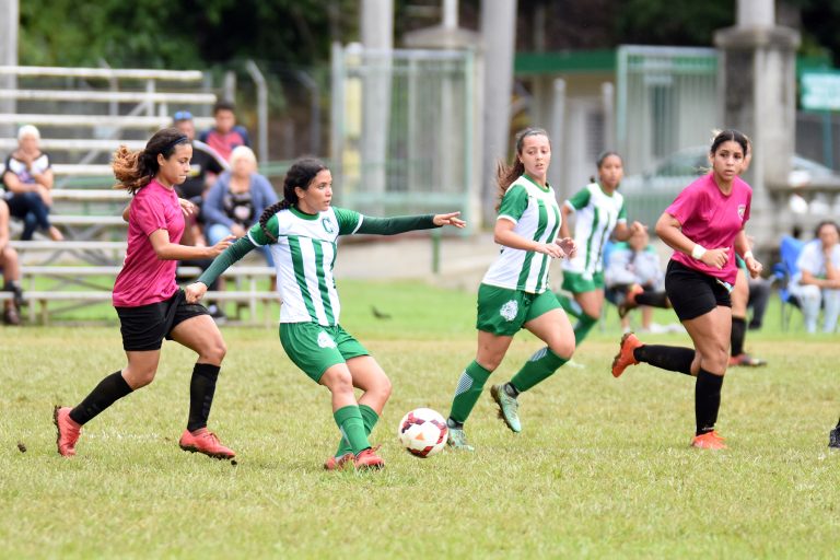 Concretada la final del fútbol femenino
