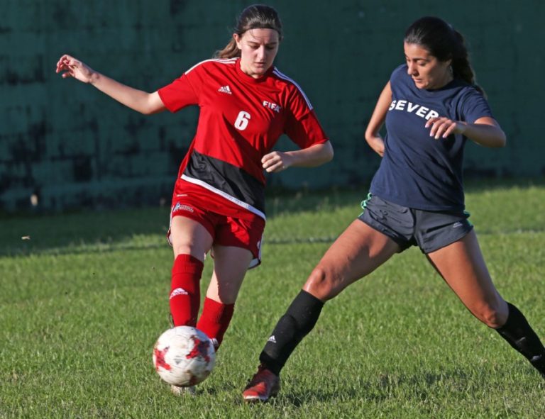 CARIBBEAN STARS DERROTA 15-0 A CABO ROJO CON 5 GOLES DE ARIANA DEL MAR RIVERA