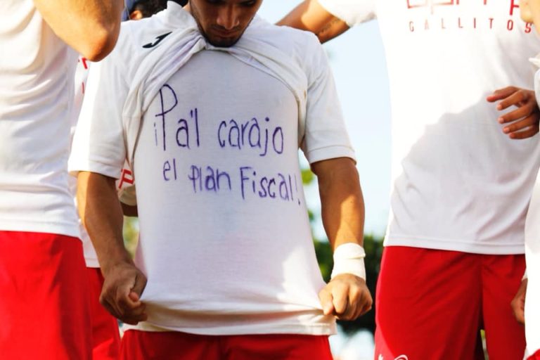 Exigen ser escuchados por el gobierno futbolistas de la UPR