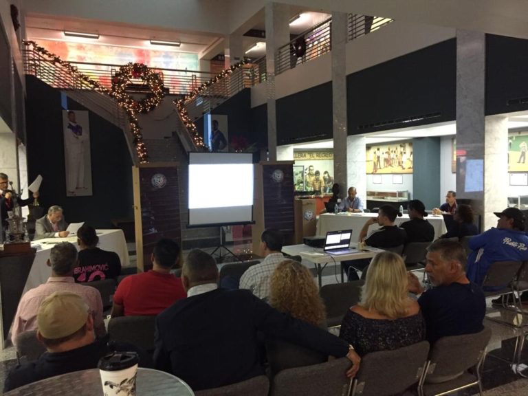 La lealtad debe ser a la institución y al fútbol, no a los actores