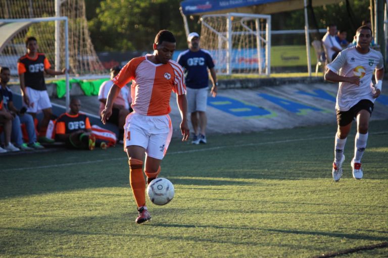Victoria para el Guayama FC sobre el FC Mayagüez en la Liga Puerto Rico masculina
