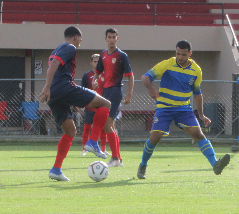 Sporting de puntero tras goleada a Ramey