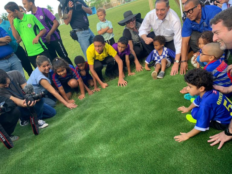 ASIGNAN $800,000 EN RESIDENCIAL JUAN C. CORDERO PARA REMODELACIÓN DE PARQUE DE QUINTANA