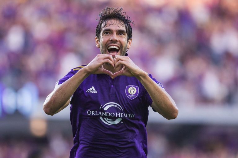 ¡El virus nos quitó el fútbol!