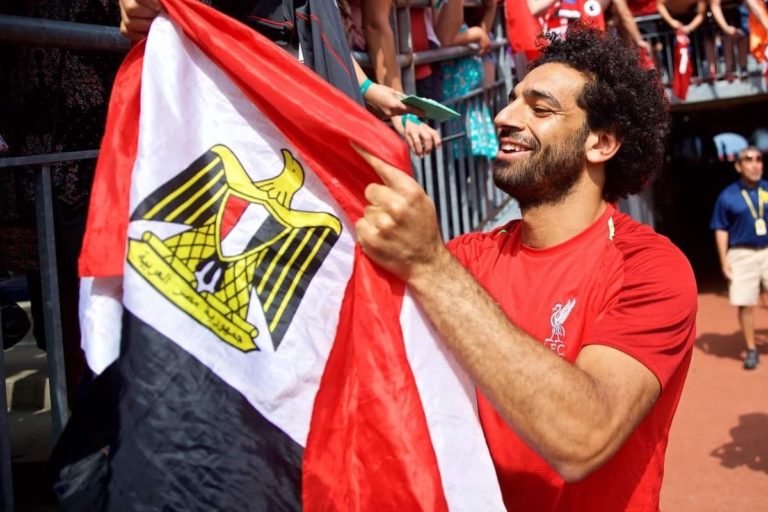 Mohamed Salah se une en esperanza para los más necesitados