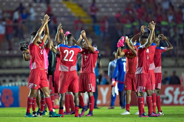 Se cocina amistoso para octubre