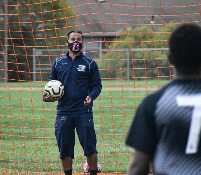 Jacob Conde cuelga las botas para ser técnico