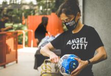 El Angel City cuenta con patrocinadores para obtener uniformes