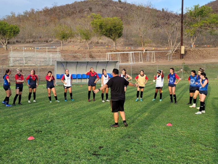 LA SUB-17 FEMENINA INICIÓ SU PREPARACIÓN