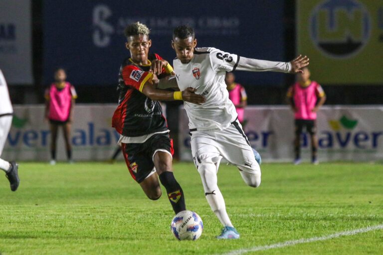 La Vega derrotó a Cibao FC mientras que O&M y Delfines empataron